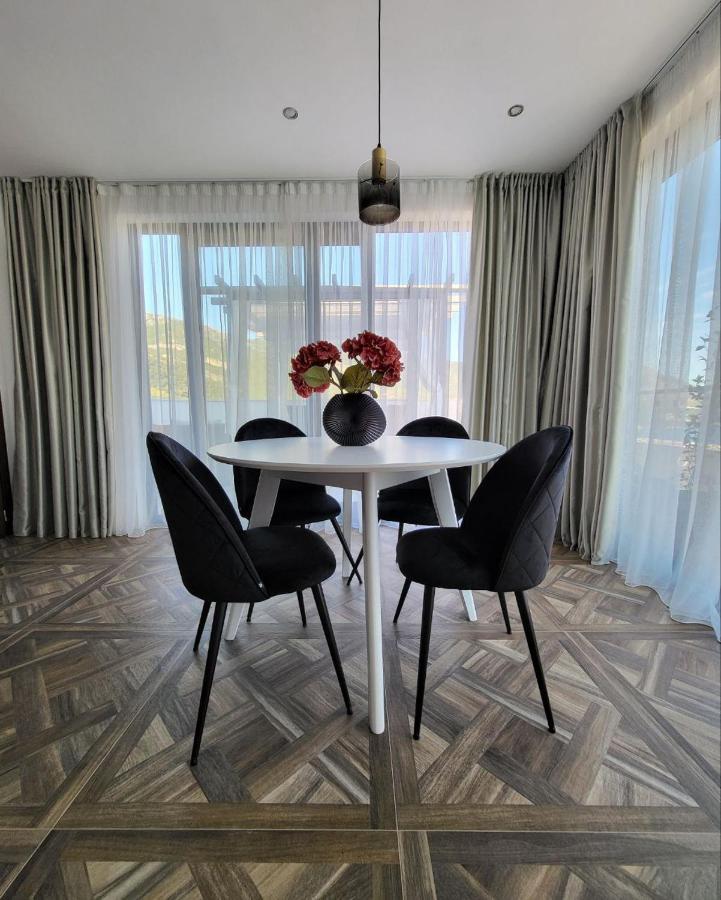 Montedreams Royal Apartment