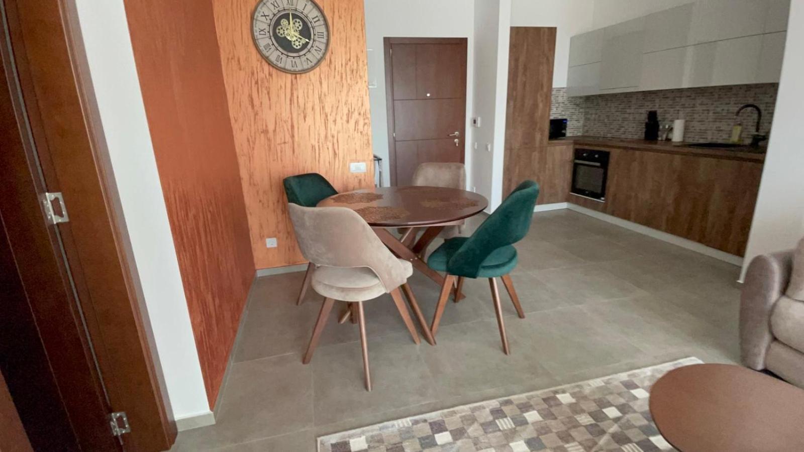 Montedreams Royal Apartment